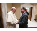 François Hollande au Vatican pour témoigner sa 